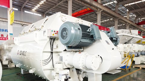 双卧轴搅拌机衬板材质如何选择